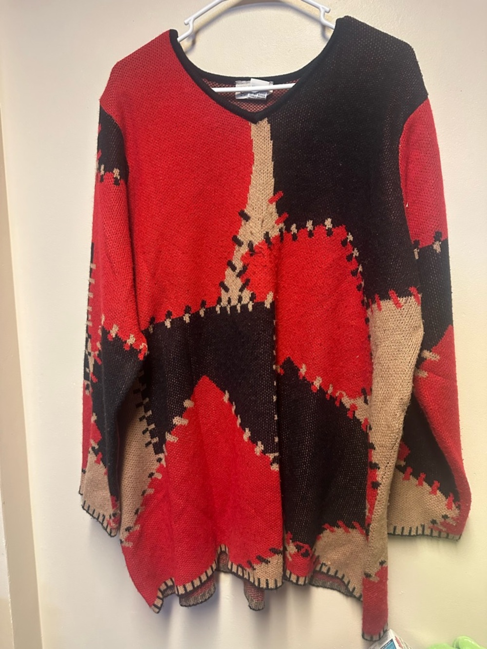 Vtg. Crew Neck‎ Colorblock Patchwork Sweater - Red/Black/Cream
